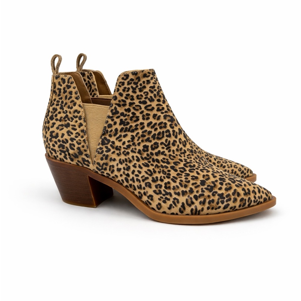 Dolce Vita Samy Leather Leopard Print Pointy Toe Bootie 7.5M - Picture 2 of 13